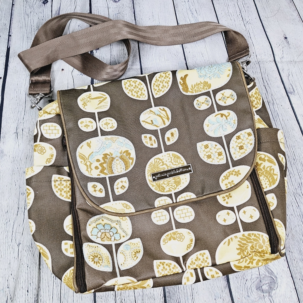 PETUNIA PICKLE BOTTOM | crossbody diaper bag